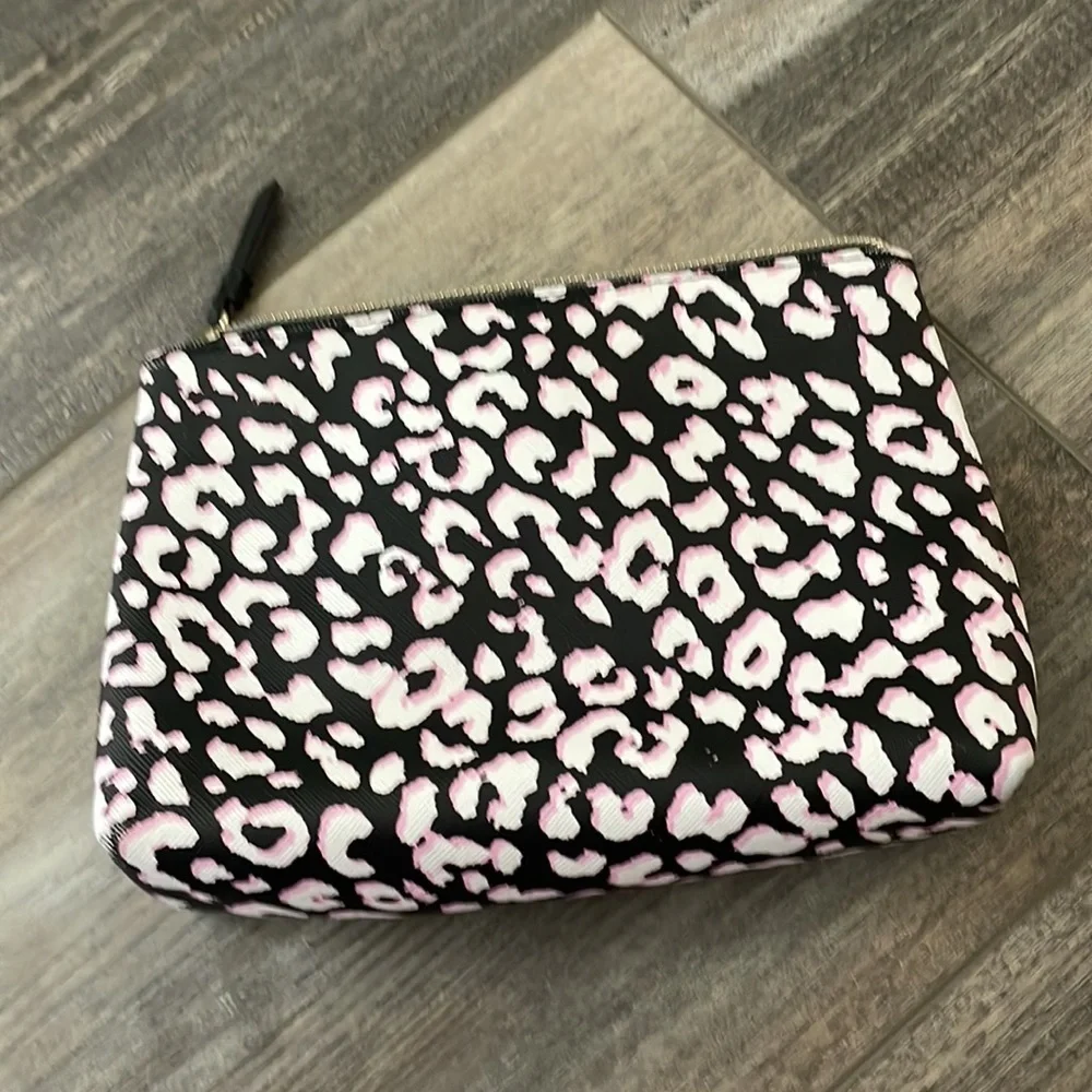Victoria's Secret Leopard Animal Print Makeup Pouch Case Ziptop